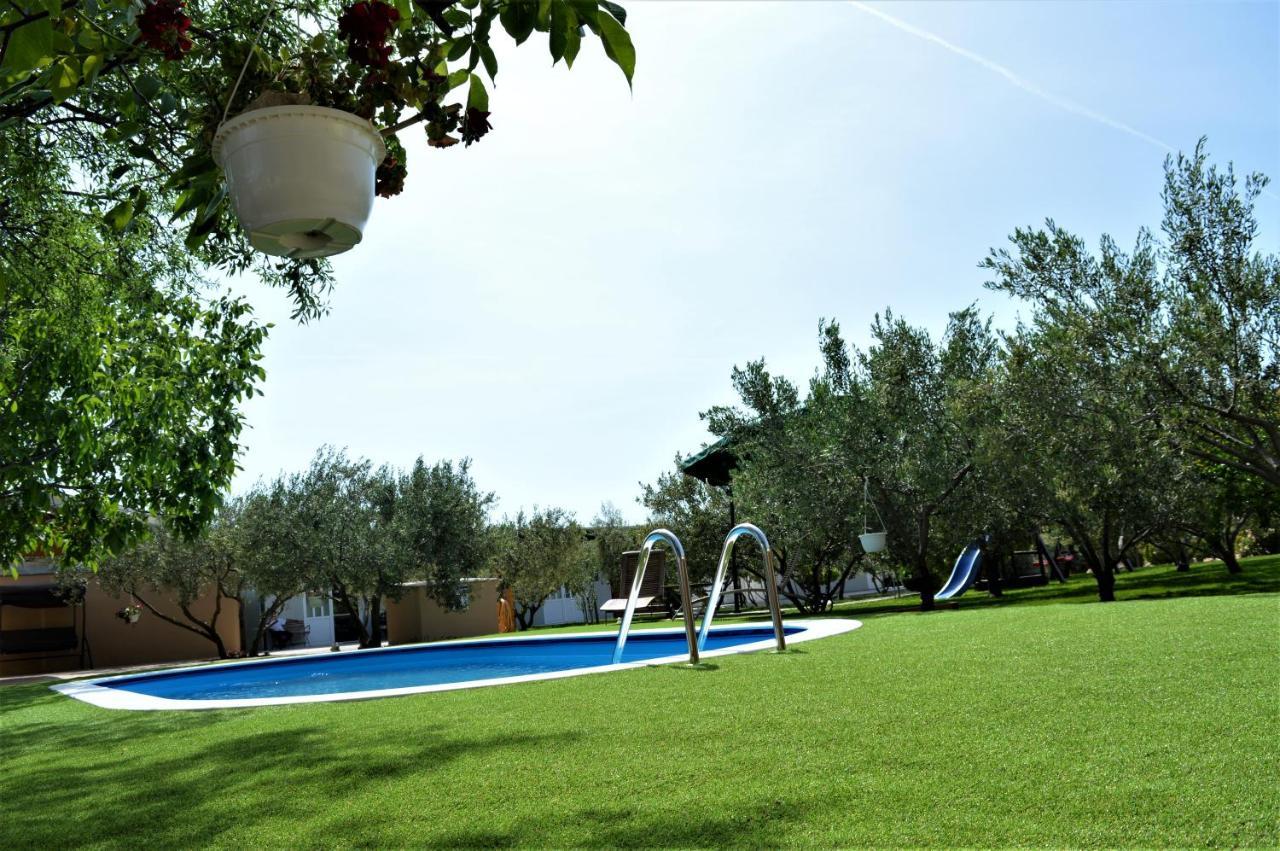 Studio Apartments Luka Biograd - Benkovac Exterior photo