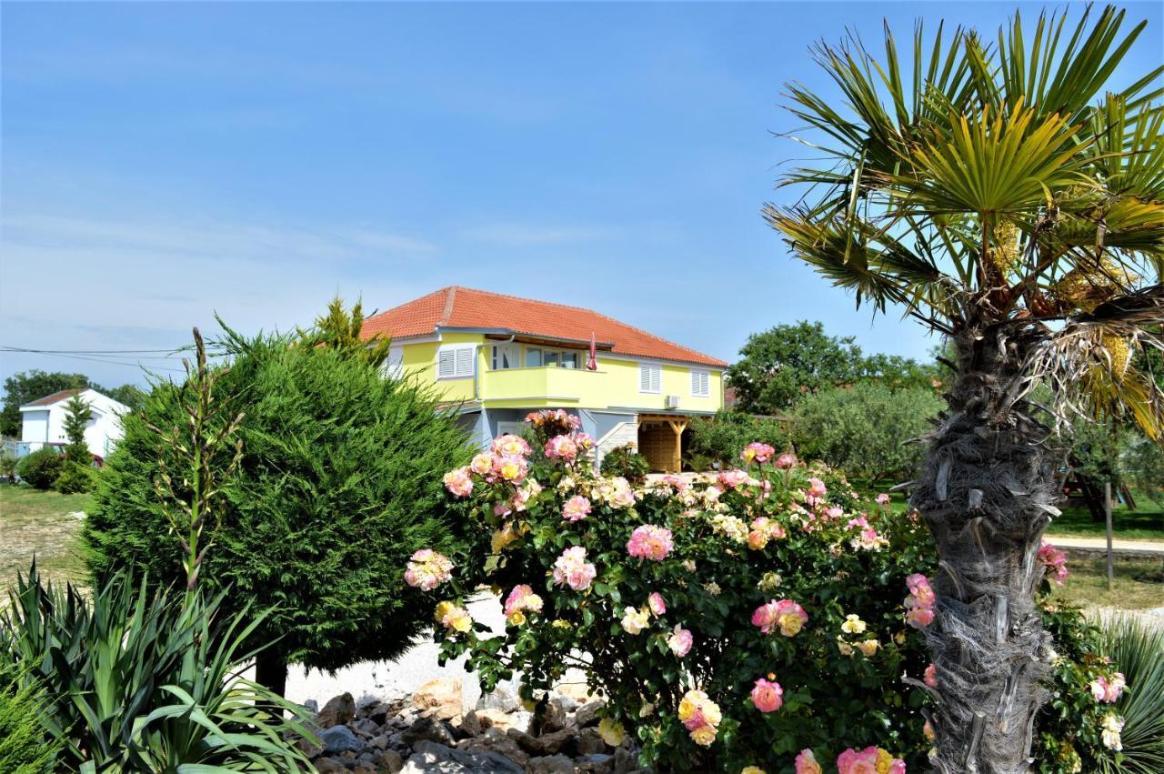 Studio Apartments Luka Biograd - Benkovac Exterior photo